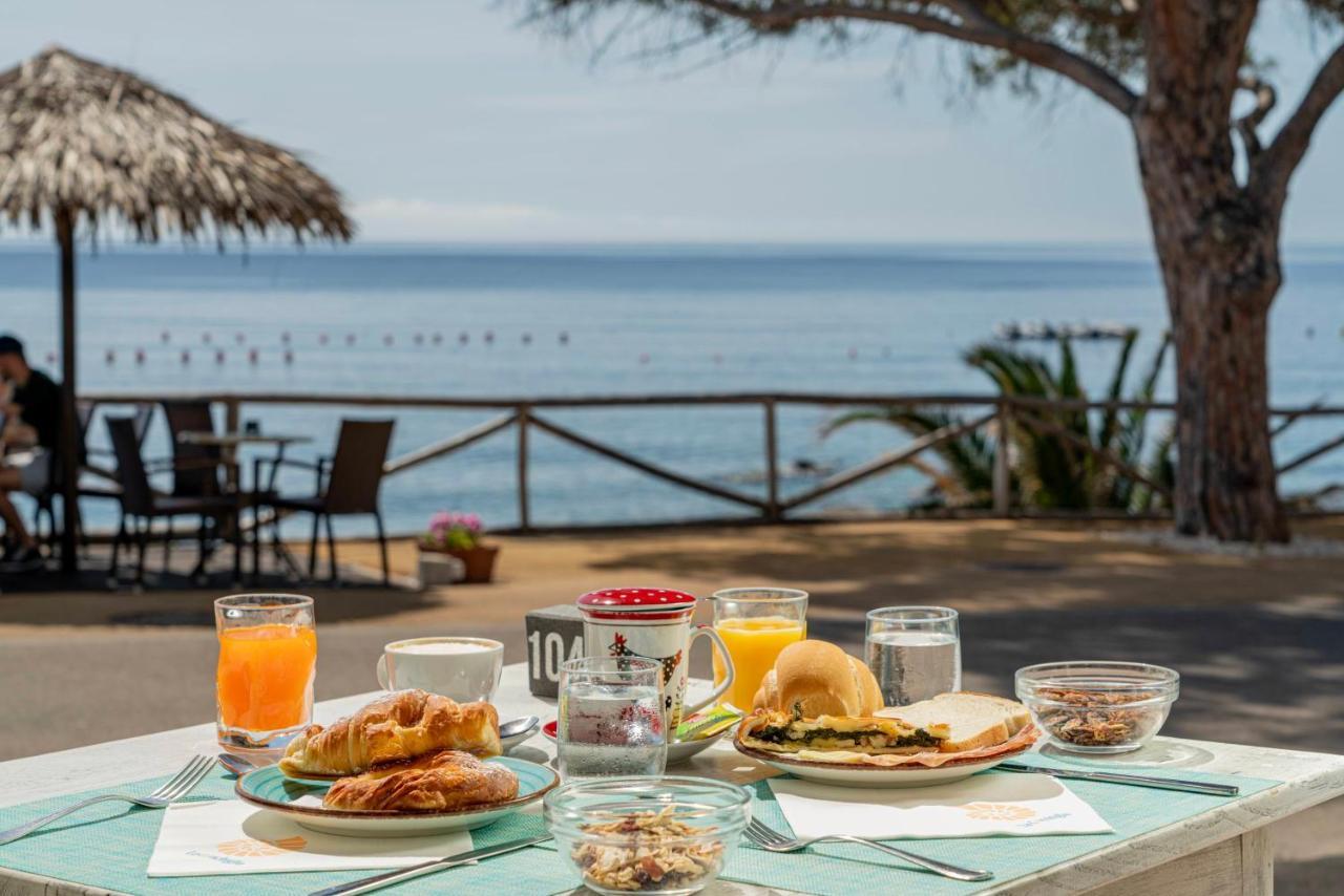 Hotel Ristorante La Conchiglia Cala Gonone Bagian luar foto