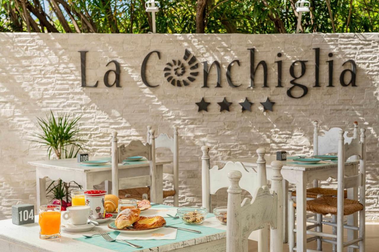 Hotel Ristorante La Conchiglia Cala Gonone Bagian luar foto