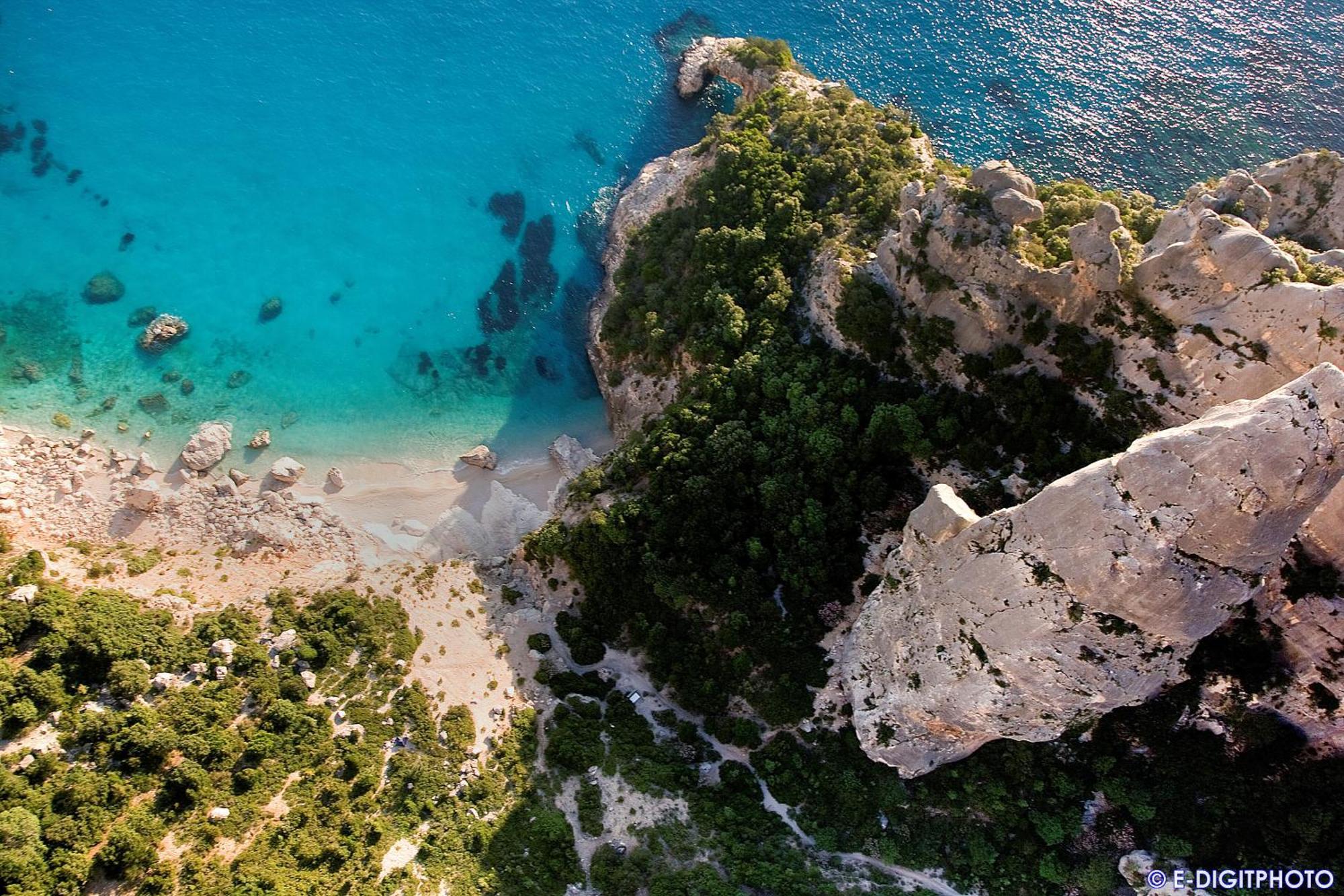 Hotel Ristorante La Conchiglia Cala Gonone Bagian luar foto