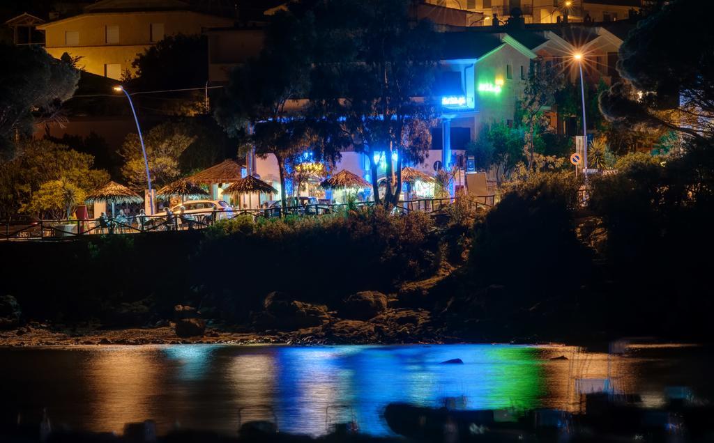 Hotel Ristorante La Conchiglia Cala Gonone Bagian luar foto