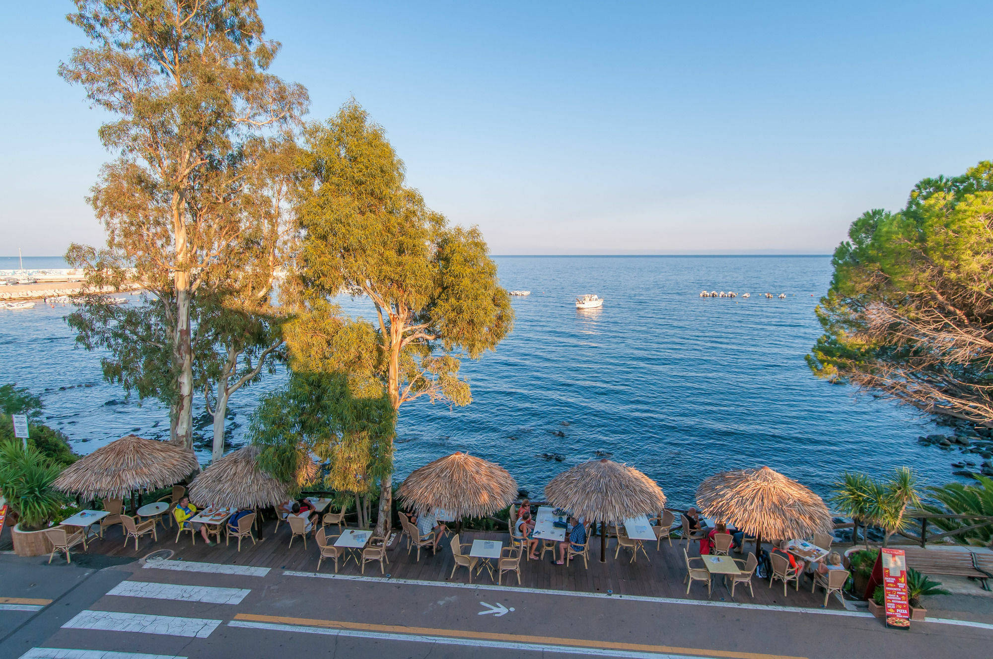 Hotel Ristorante La Conchiglia Cala Gonone Bagian luar foto